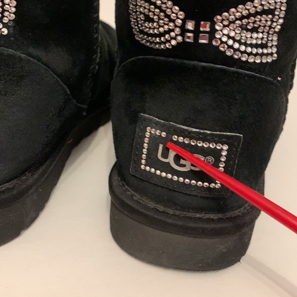 UGG Black Rhinestones Bow - Picture 7 of 7